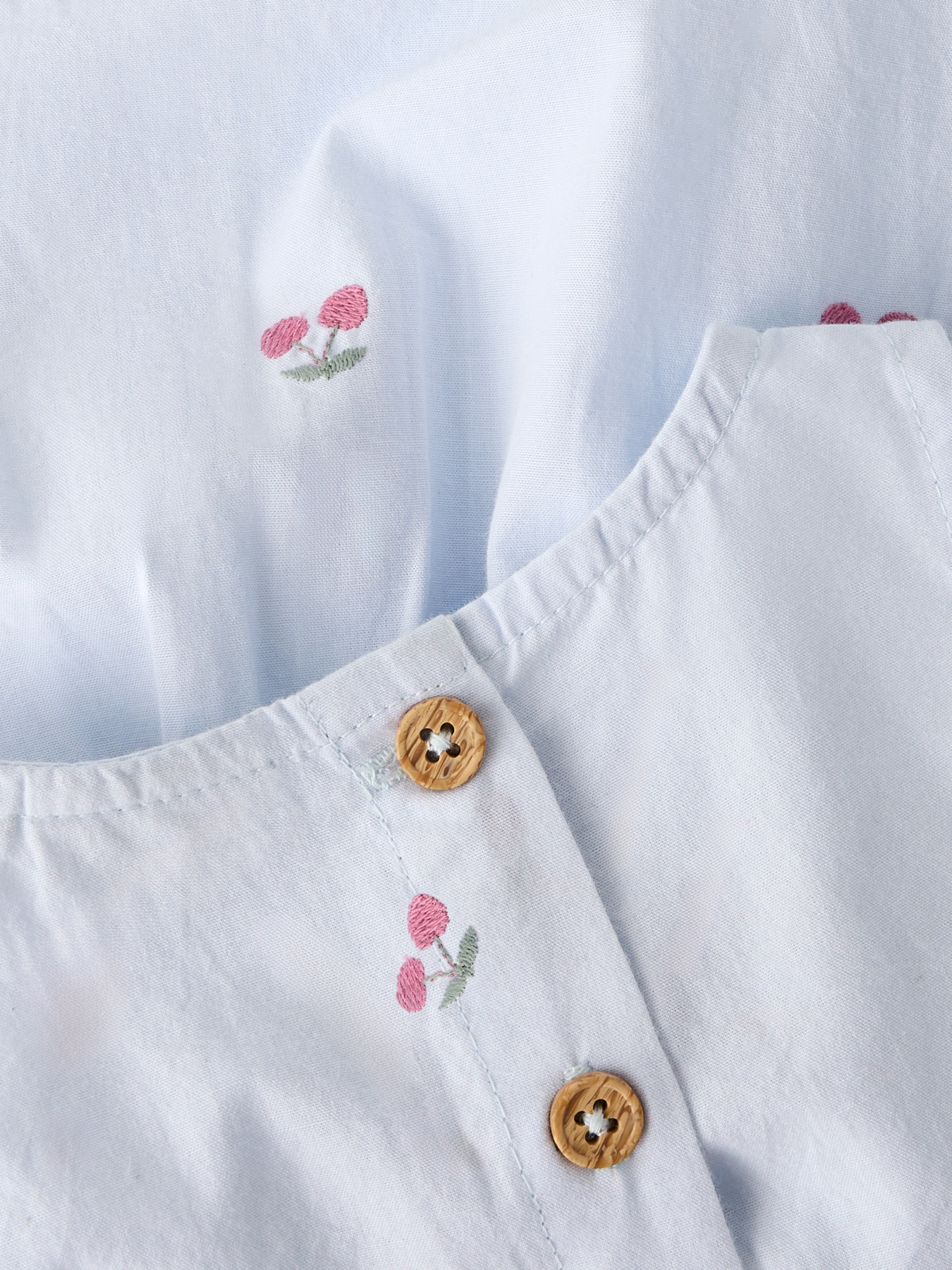 F_13227279_M_4978086_Front Full