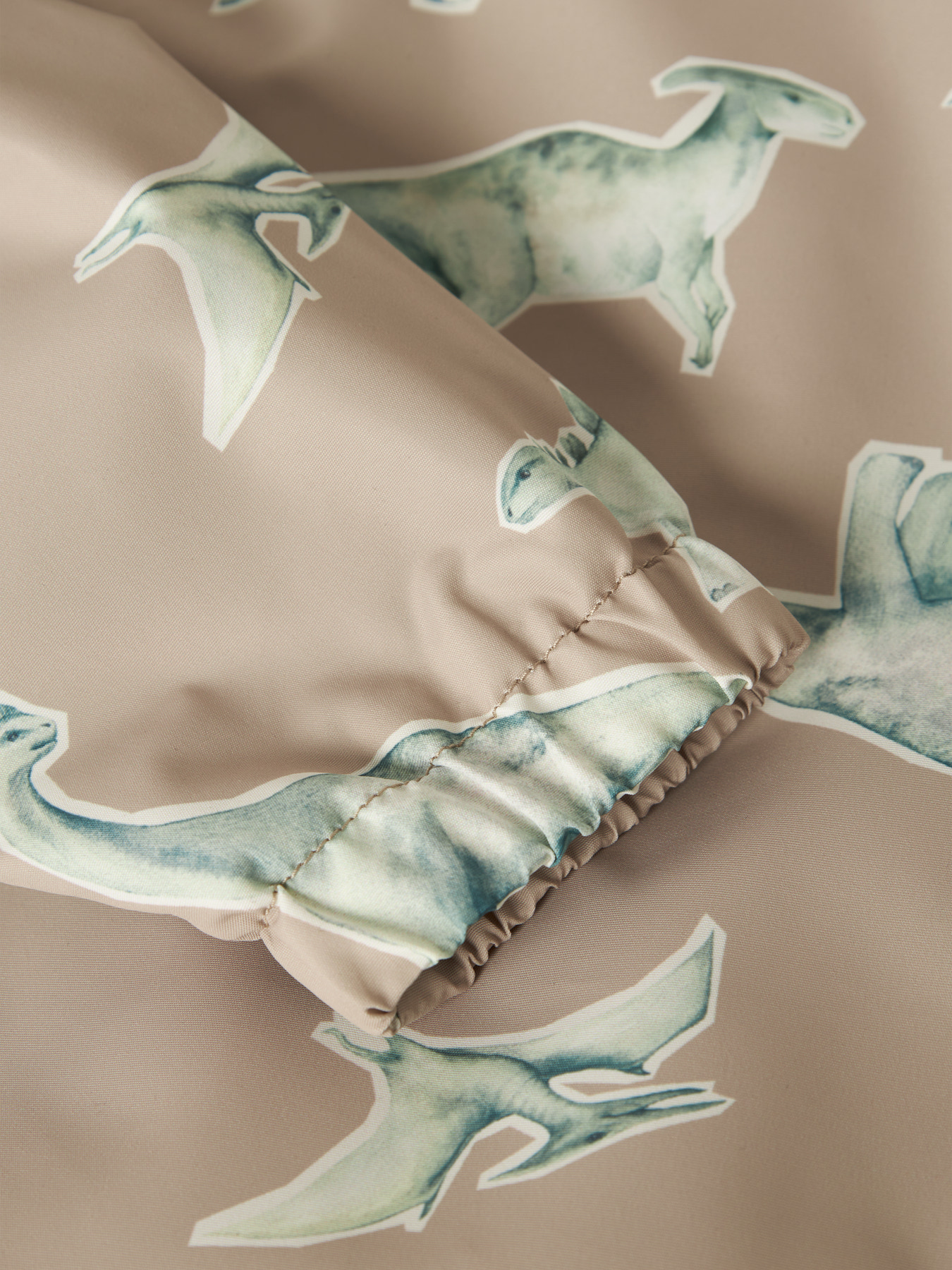 F_13251603_M_4926493_Back_1