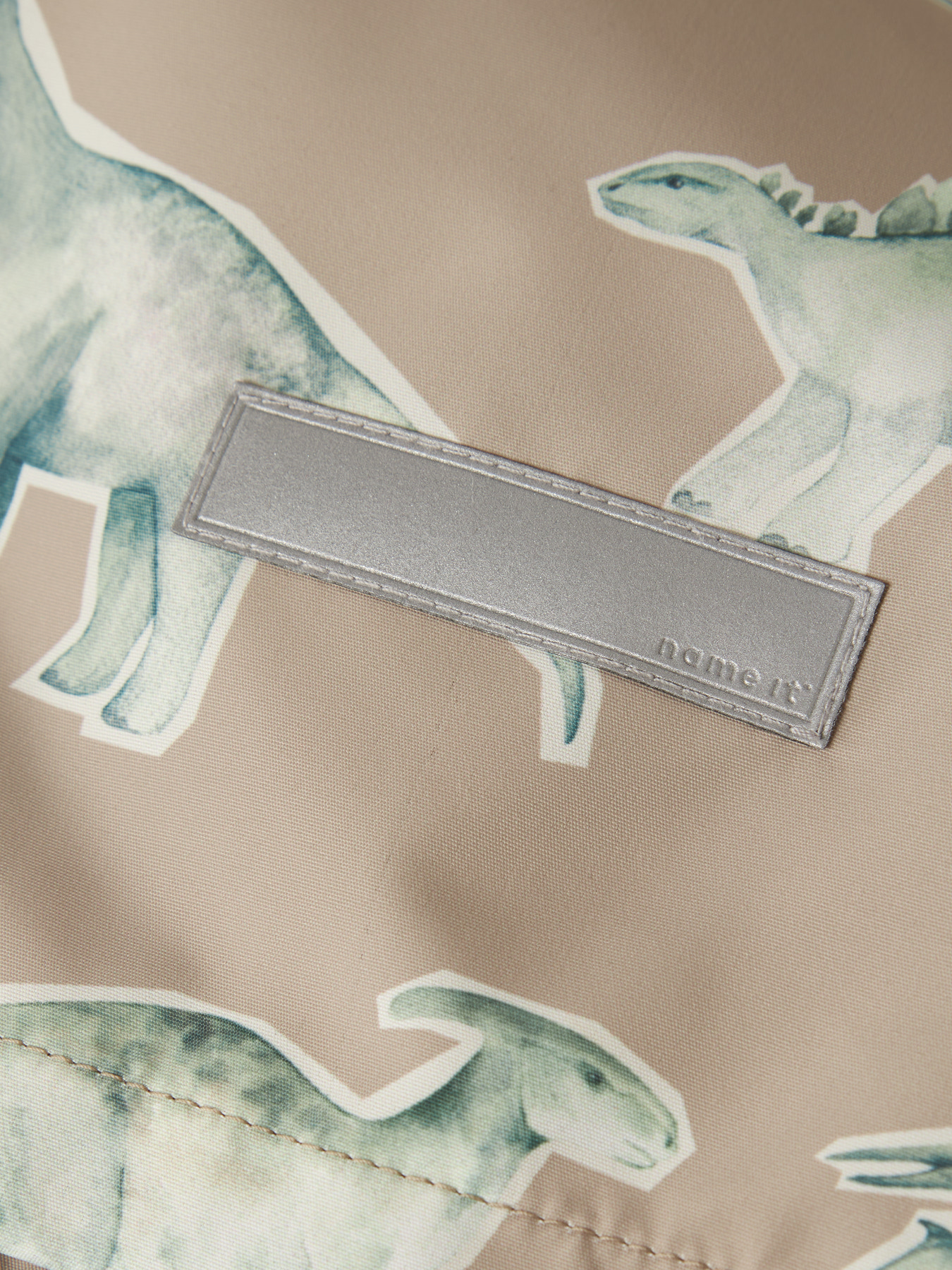 F_13251603_M_4926493_Detail