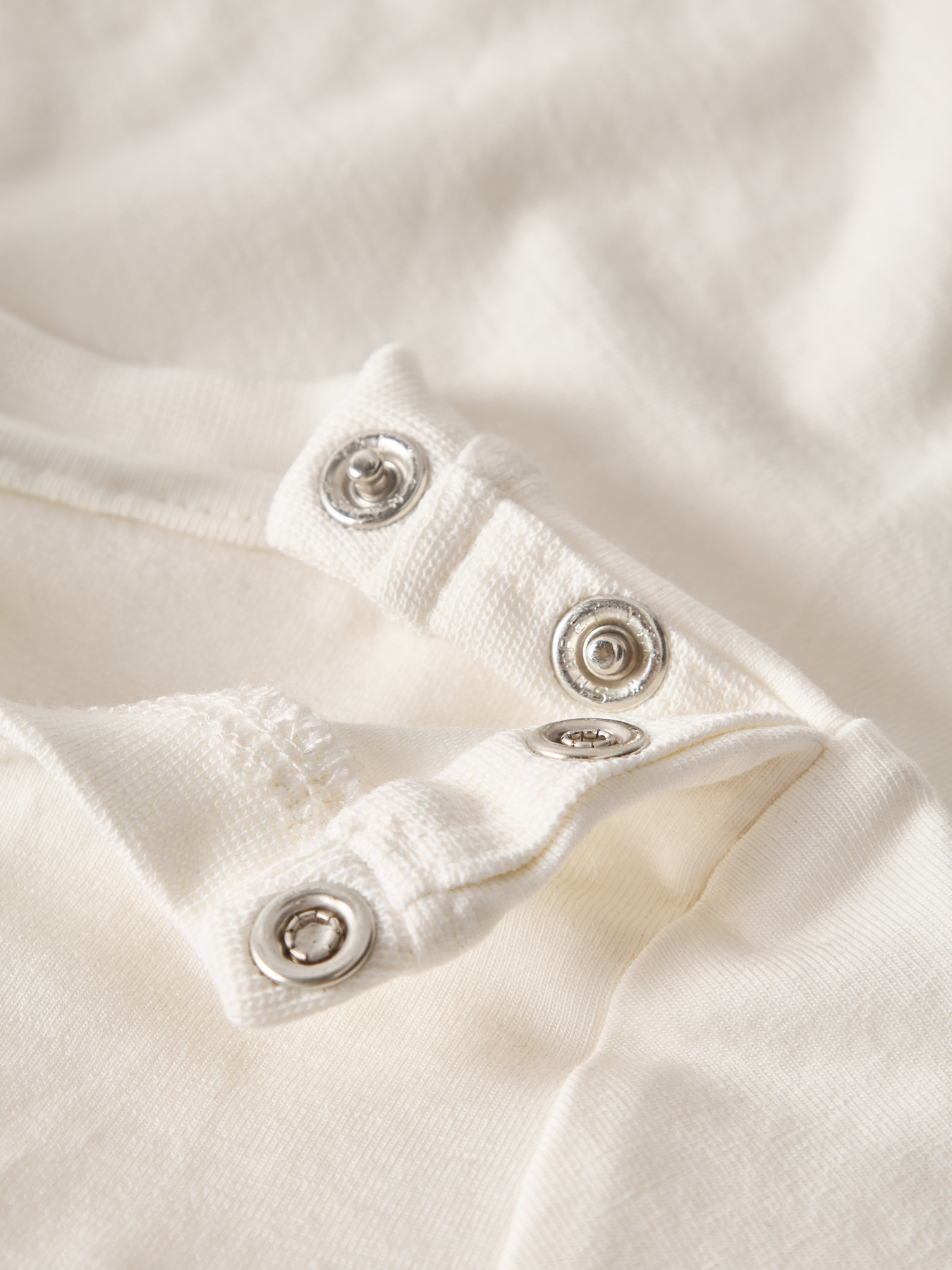 F_13254441_M_4974540_Front Full